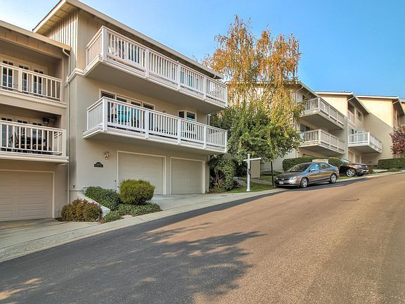 4th image of 14671 Fieldstone Dr