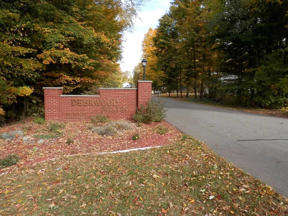 2nd image of 3 Harlan Dr