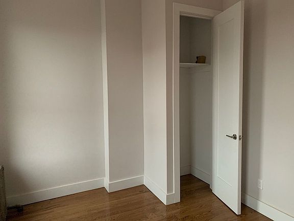 3rd image of 82 Saratoga Ave APT 2L