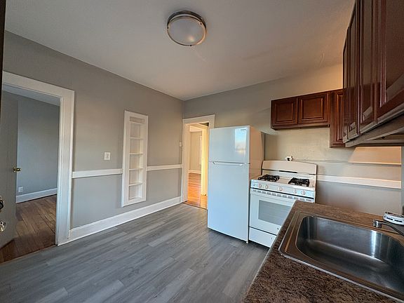 3rd image of 50 Johnson St #10C
