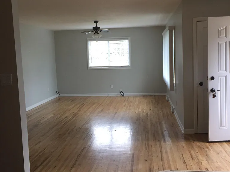 117 29th Ave NE — Photo 10