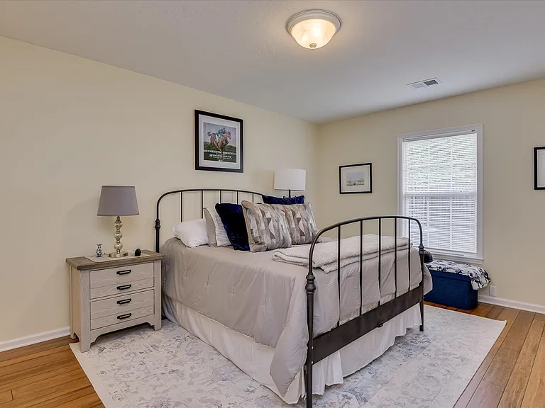 147 Portofino Ln SW — Photo 16