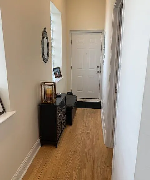 Hallyway