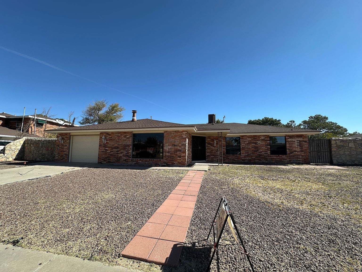 19016 Armington Dr, Horizon City, TX 79928 | Zillow
