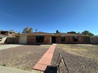 19016 Armington Dr, Horizon City, TX 79928