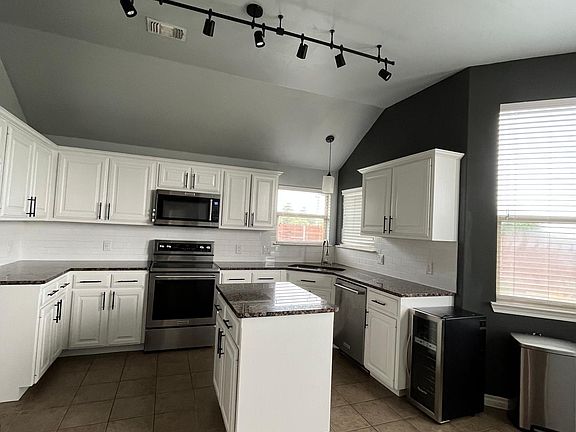 5th image of 15712 Cantera Creek Dr