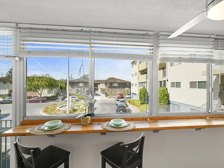 Enclosed balcony