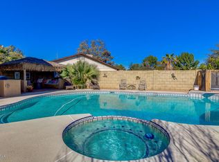 5416 W Shaw Butte Dr, Glendale, AZ 85304