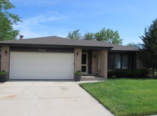 9112 Concord Dr, Orland Park, IL 60462