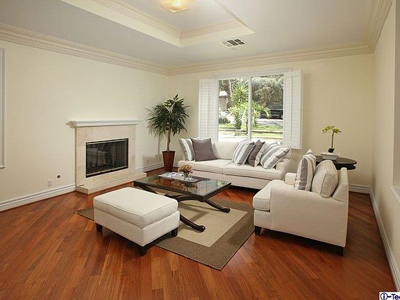 4th image of 3852 Vista Ct