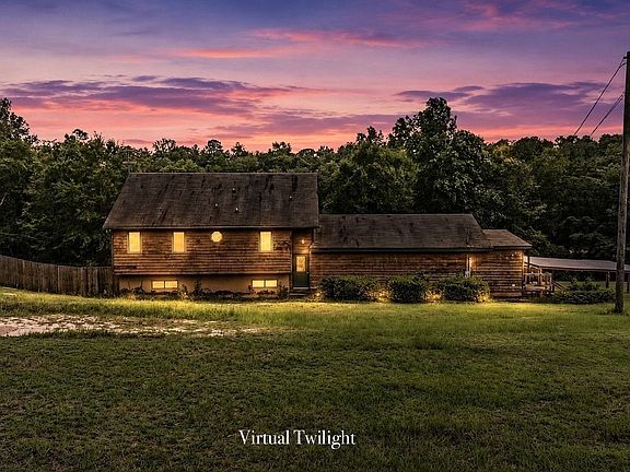 2nd image of 519 Sundown Dr