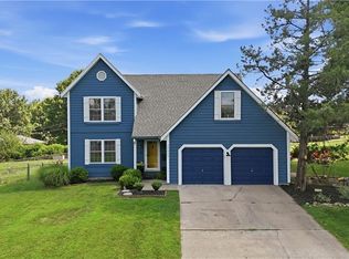 20907 W 52nd St, Shawnee, KS 66218