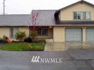 821 S Laventure Rd UNIT C, Mount Vernon, WA 98274