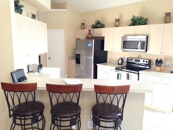 5th image of 8119 Sun Palm Dr