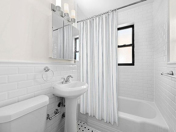 5th image of 54 E 8th St #6N