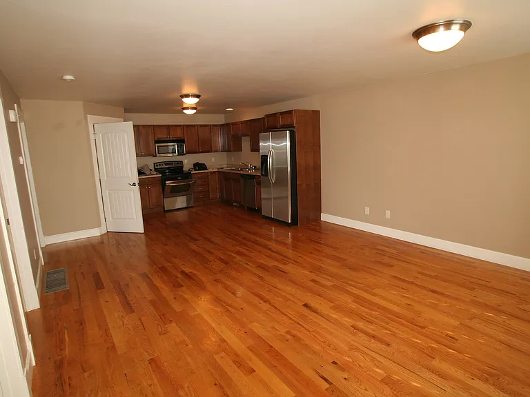 1126 N 15th Ave #201-208 — Photo 3