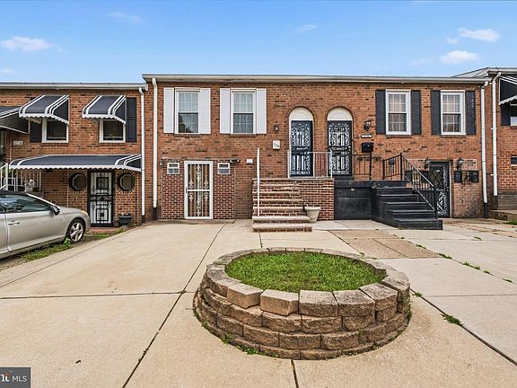 3rd image of 2708 S 76th St