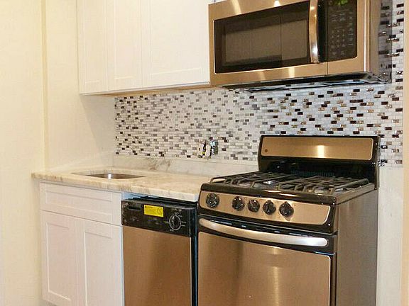 5th image of 364 W 19th St APT 2E