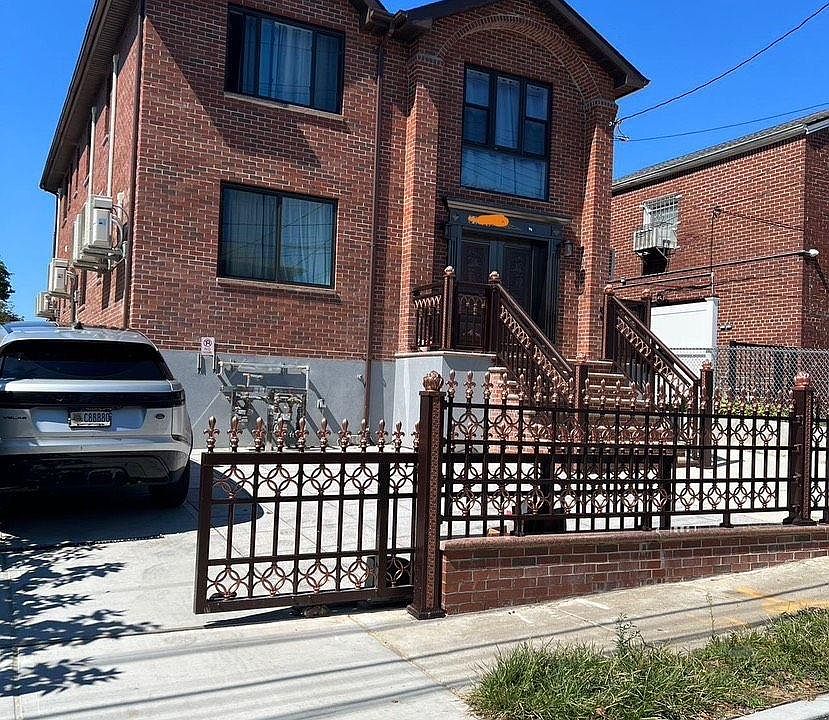 1st image of 61-28 136th St Floor 2