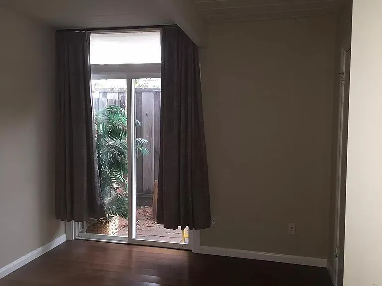 757 Seminole Way — Photo 8