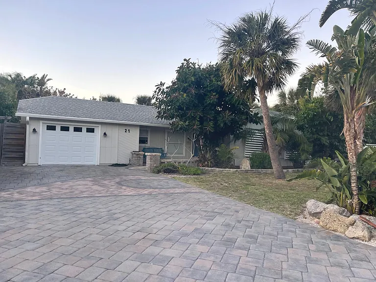21 Hillside Dr — Photo 11