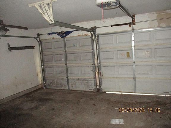 5th image of 136 Bluefield Dr
