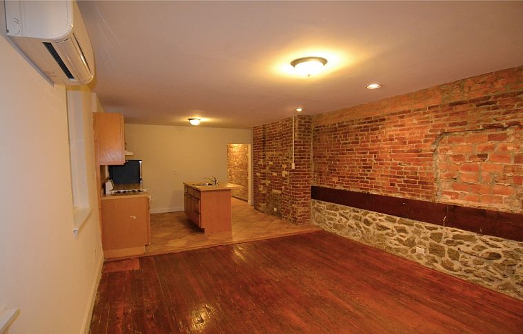 1st image of 416 S 15th St APT 1r