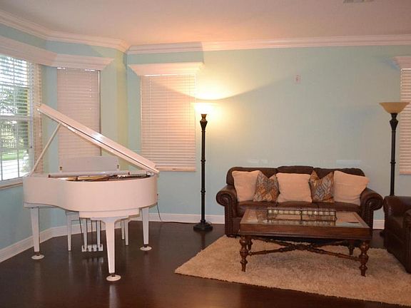 3rd image of 11337 SW Kingslake Cir