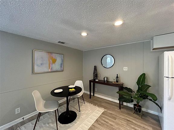 4th image of 6505 Arnold Dr #B