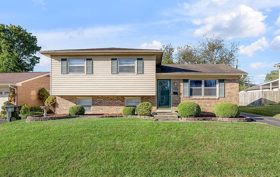 1st image of 548 Cricklewood Dr