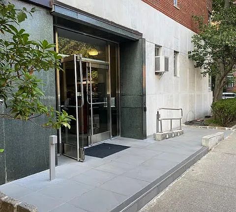 4th image of 130 8th Ave APT 2D