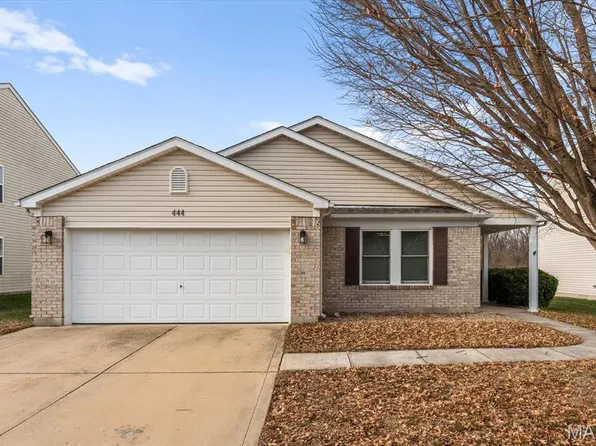 444 Falling Leaf Way, Mascoutah, IL 62258