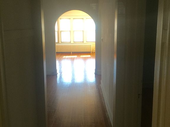 5th image of 5642 N Saint Louis Ave