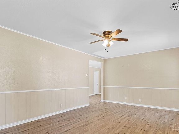 5th image of 3906 Gayle Ave