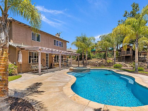 3rd image of 35270 Orchid Dr