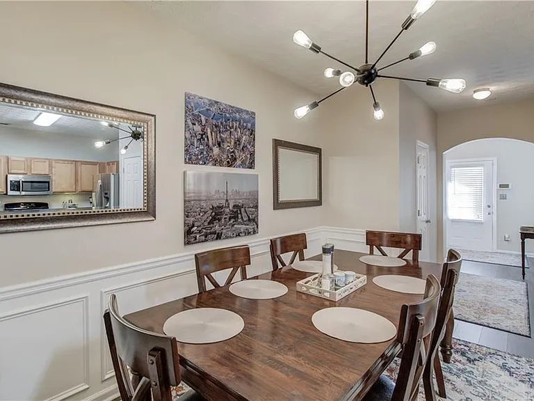 2230 Hawks Bluff Trl — Photo 6