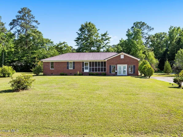 345 Pleasant Plains Church Road, Whiteville, NC 28472