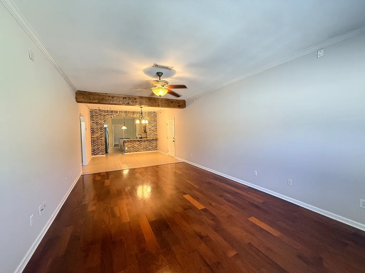 3 bed, 1622 sqft, $1,750 — Photo 3