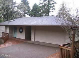 2353 NE Indian Shores Dr, Lincoln City, OR 97367