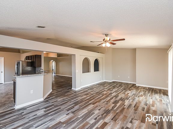 4th image of 7266 Nottinghamshire Dr