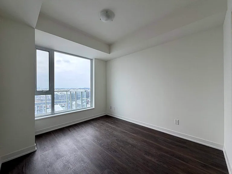 2 David Eyer Rd #1022 — Photo 8