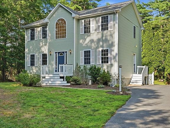 2nd image of 8 Rebecca Rd