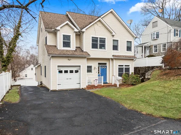 16 Sunset Hill Avenue, Norwalk, CT 06851