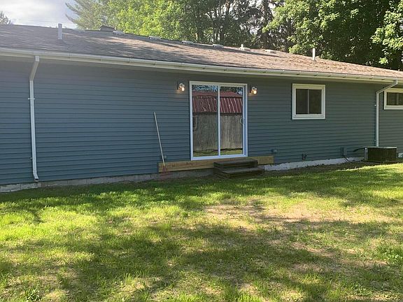 3rd image of 9355 Diamond Dr