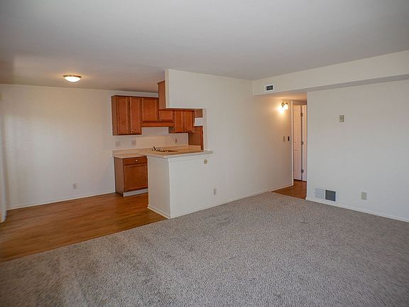 3rd image of 4225 Montalvo St APT 2