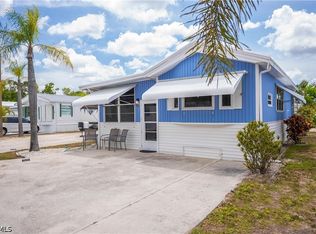 178 Caravan Cir, North Fort Myers, FL 33903