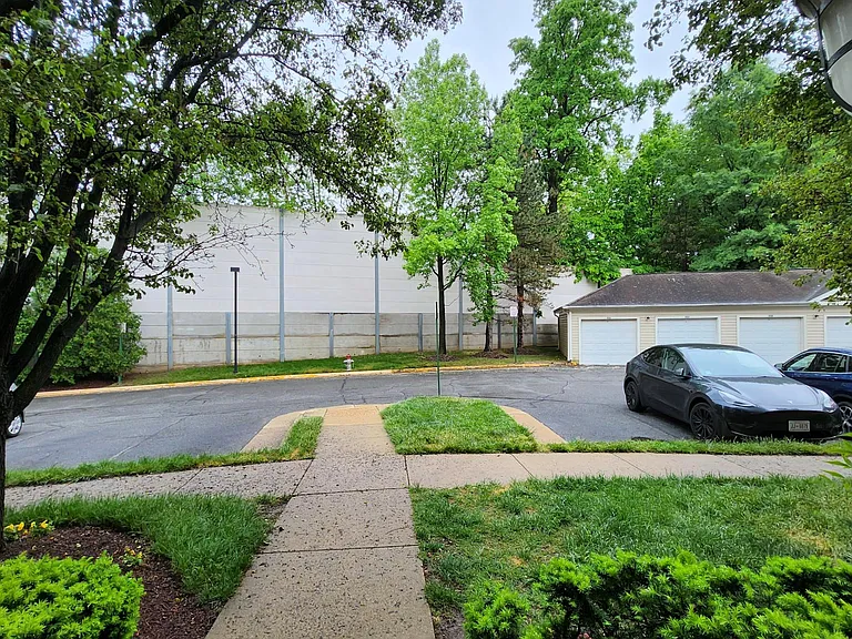 3009 Nicosh Cir #2 — Photo 24