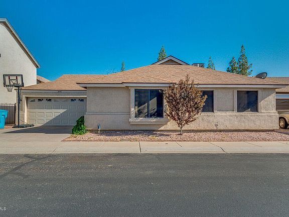 2nd image of 2047 W Columbine Dr