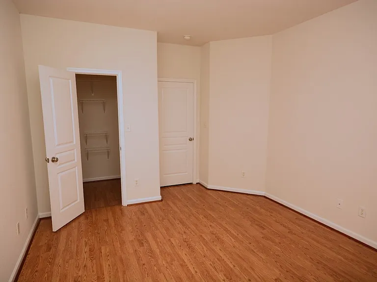 5062 Glen Canyon Dr — Photo 27