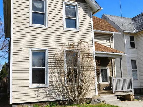 7425 Harvard Ave, Cleveland, OH 44105